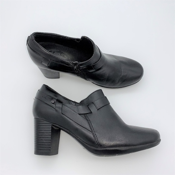Clarks Shoes - Clarks Artisan Black Leather Booties Shoes 6.5